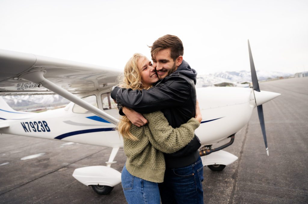 This Utah pilot pulled off a surprise airport proposal.
