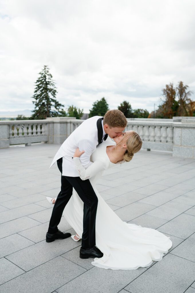 first look photoshoot at utah state capitol venue