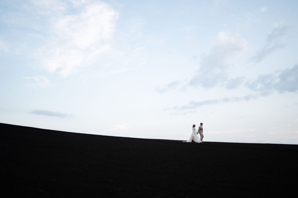 coolest places to get married, photoshoot locations, bride groom first look session, unique landscapes