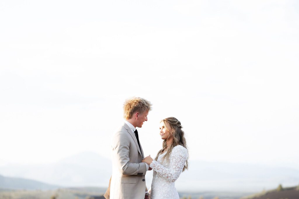 prewedding photoshoot, bride groom portraits