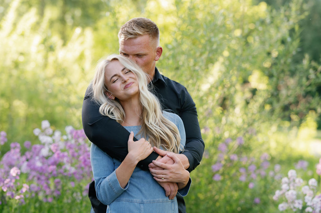 wildflower engagements, park city utah wedding photographer, neutral couples outfit inspo