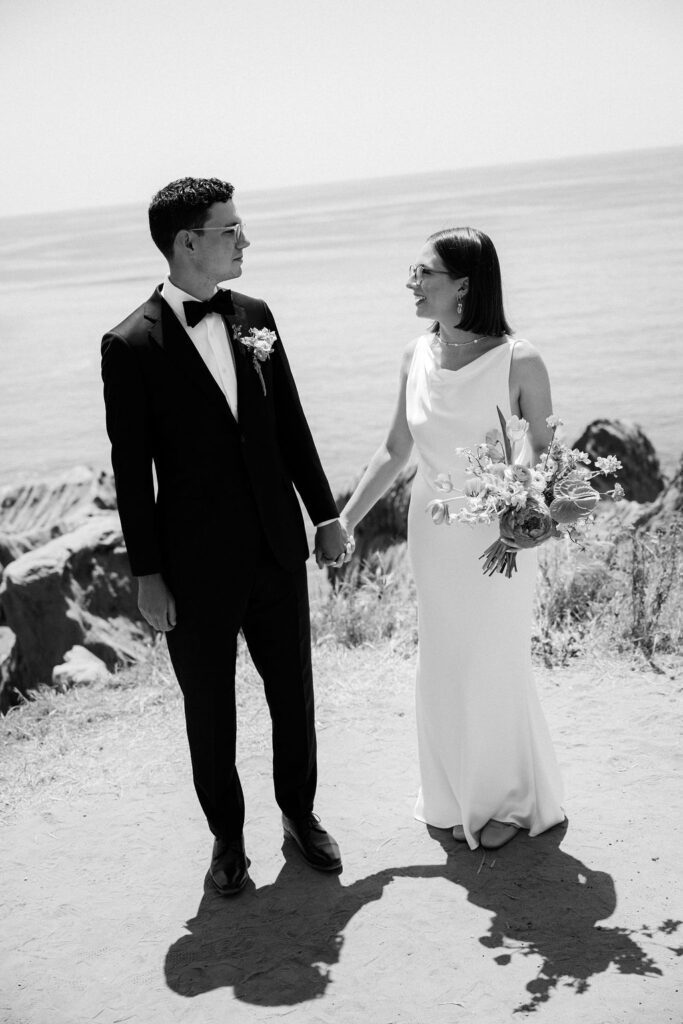 bride and groom portraits in san diego sunset cliffs